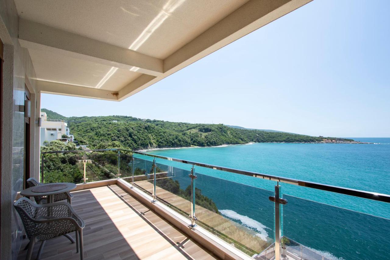 Royal Bay Apartment Dobra Voda Luaran gambar